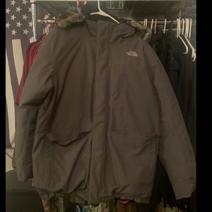 North face used in grey condition
